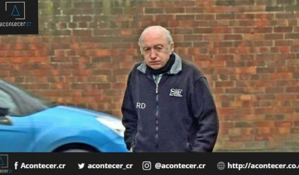 Bajista de Queen reaparece tras anos alejado de la vida publica