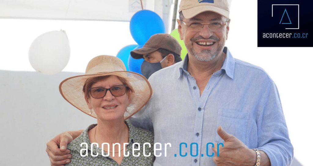 Candidata a diputada de Rodrigo Chaves propone apoyar emprendedores alajuelenses 1024x543 1