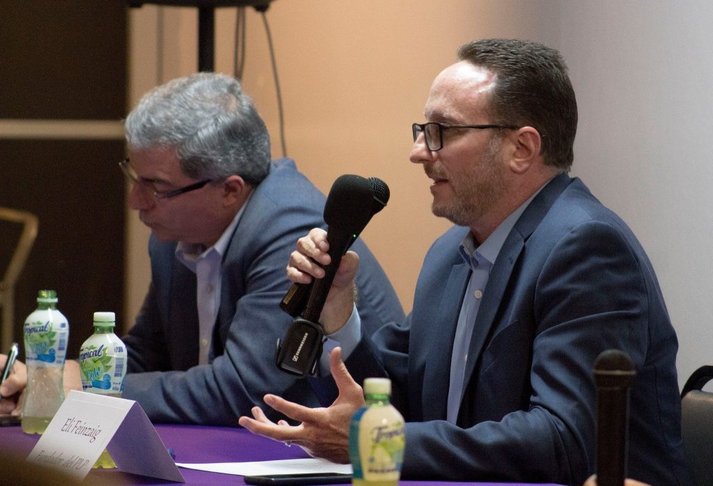 Feinzaig: «El PAC derramó el vaso de las incoherencias nombrando a Solís » 7 Feinzaig El PAC derramo el vaso de las incoherencias nombrando a Solis