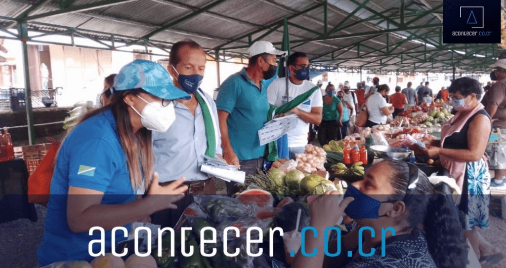 Paola Najera candidata a diputada del Partido Progreso Social Democratico visito el canton de Turrialba 1024x543 1