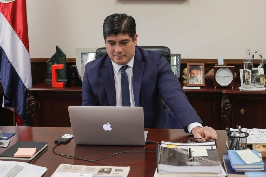 Primera Dama da positivo por COVID 19