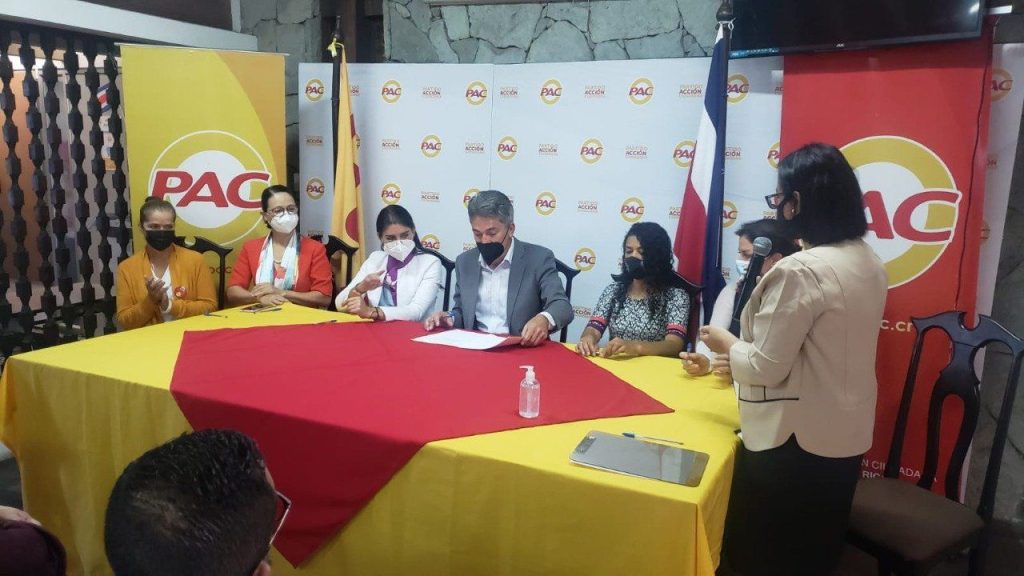 Welmer Ramos se compromete con una agenda de equidad e igualdad de genero