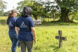 Las juristas han impulsado el levantamiento de más de cien expedientes para lograr el reconocimiento institucional de derechos adquiridos previos a la creación de Japdeva y las áreas protegidas.