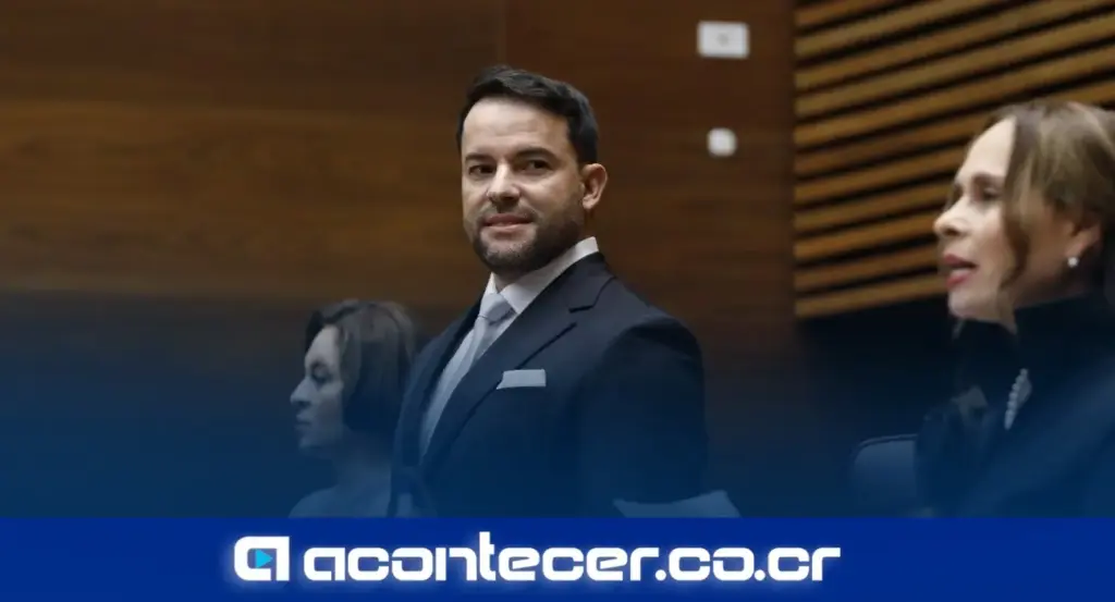 Diputado Gerald Bogantes durante la presentación del proyecto de ley Día Nacional de la Familia en la Asamblea Legislativa de Costa Rica | Día Nacional de la Familia, proyecto de ley familia Costa Rica, expediente 25597