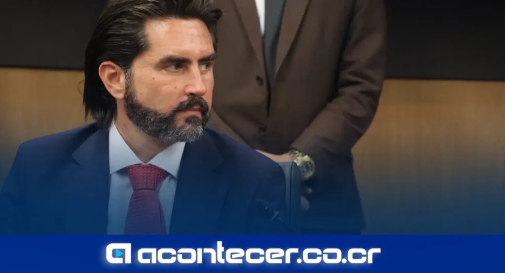Diputado Antonio Barzuna Mora, fracción Pueblo Soberano, durante sesión en la Asamblea Legislativa de Costa Rica