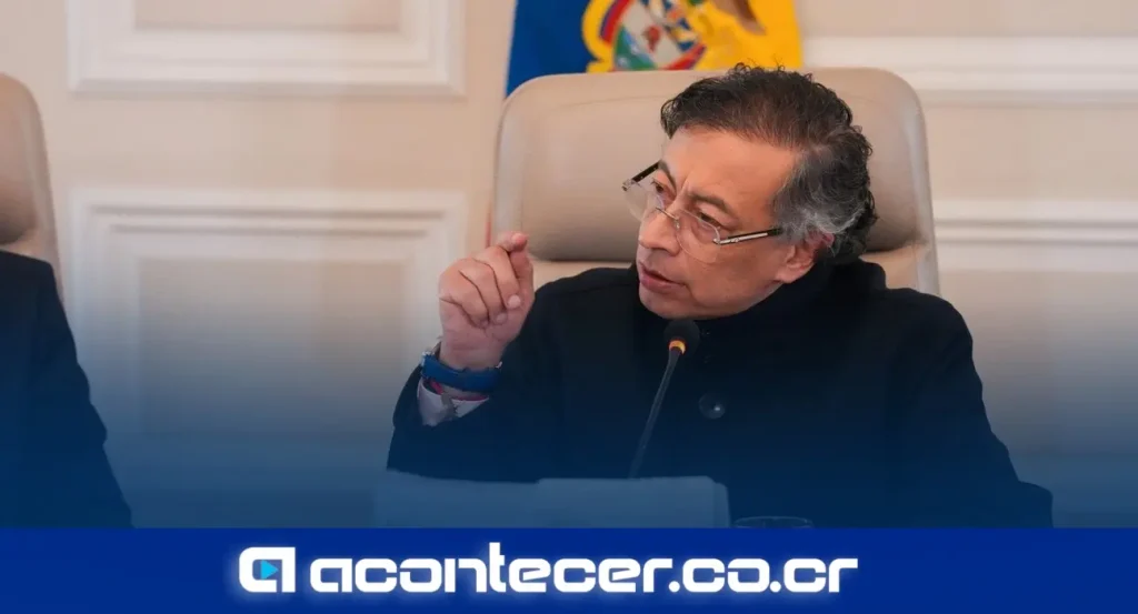 Gustavo Petro Urrego, presidente de Colombia, durante declaraciones sobre los resultados del preconteo electoral de la primera vuelta presidencial