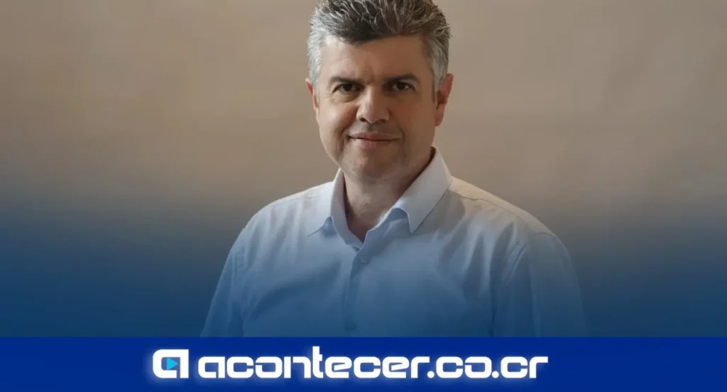 Diputado Álvaro Ramírez, jefe de fracción del PLN, durante declaraciones sobre el rechazo a nuevos impuestos propuestos por el ministro Rodrigo Chaves