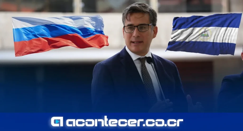 Manuel Tovar Rivera, canciller de Costa Rica, durante declaraciones en París sobre militares rusos en Nicaragua