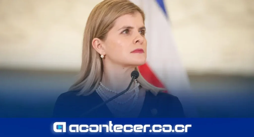 Laura Fernández, presidenta de Costa Rica, en acto oficial de gobierno 2026