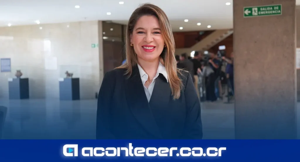 Claudia Dobles Camargo, diputada de Agenda Ciudadana, durante declaraciones sobre la Sala Constitucional