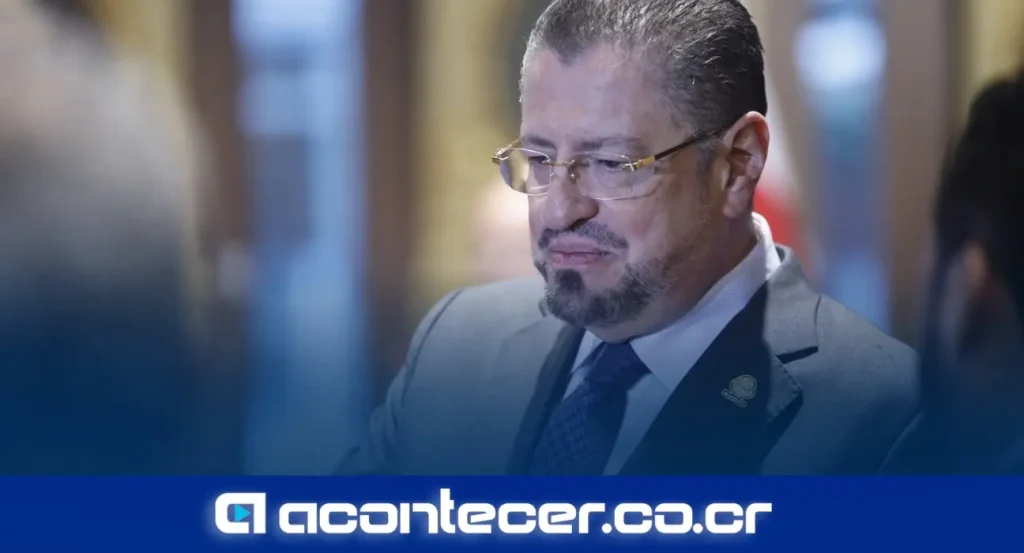 Rodrigo Chaves Robles, ministro de la Presidencia y Hacienda, durante declaraciones sobre la protesta opositora en la Plaza de la Democracia