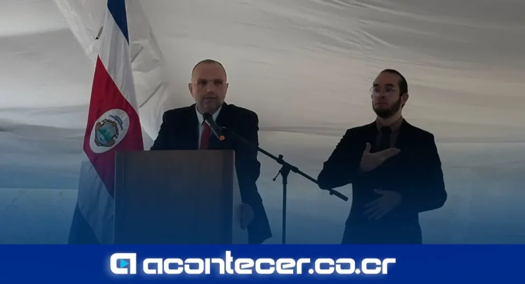 Presidente ejecutivo del IFAM, José Miguel Jiménez Araya, durante la conmemoración del Día del Régimen Municipal en Moravia
