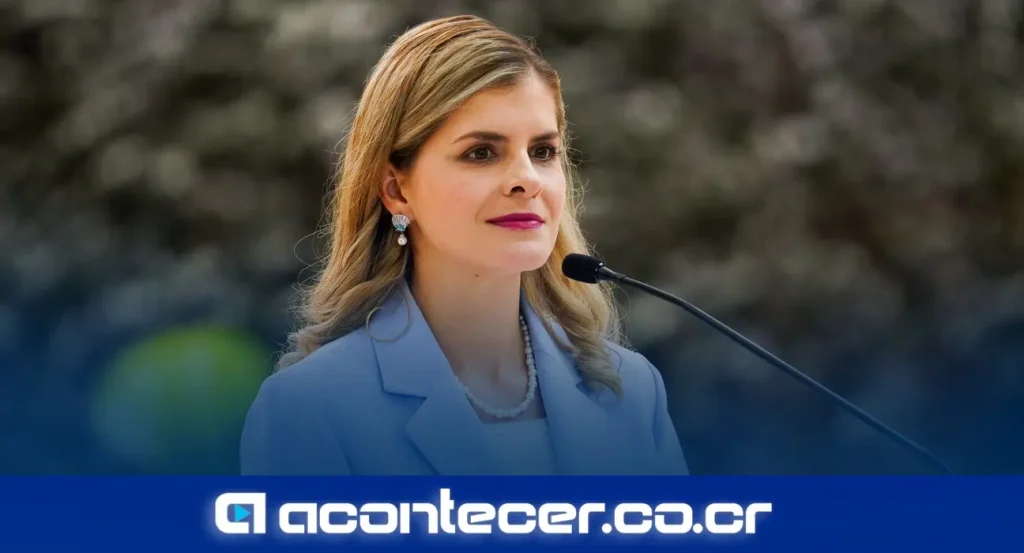 Laura Fernández, presidenta de Costa Rica, durante declaraciones sobre la oposición política