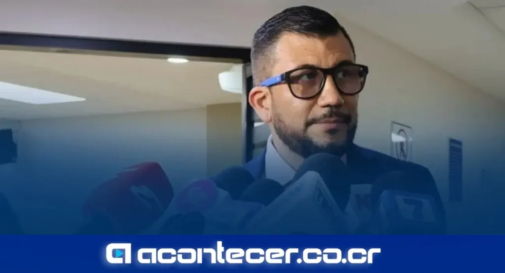 Joseph Rivera Cheves presenta el libro El Caníbal de la Refrigeradora en el Salón de Expresidentes de la Asamblea Legislativa de Costa Rica