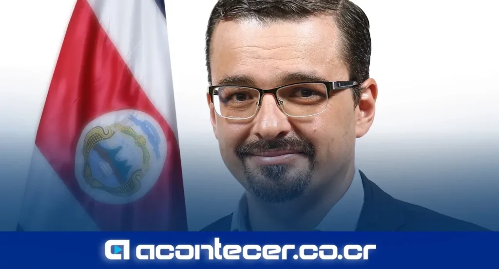 Villalta: «Esta lucha no ha terminado» y confirma consulta contra jornadas 4x3