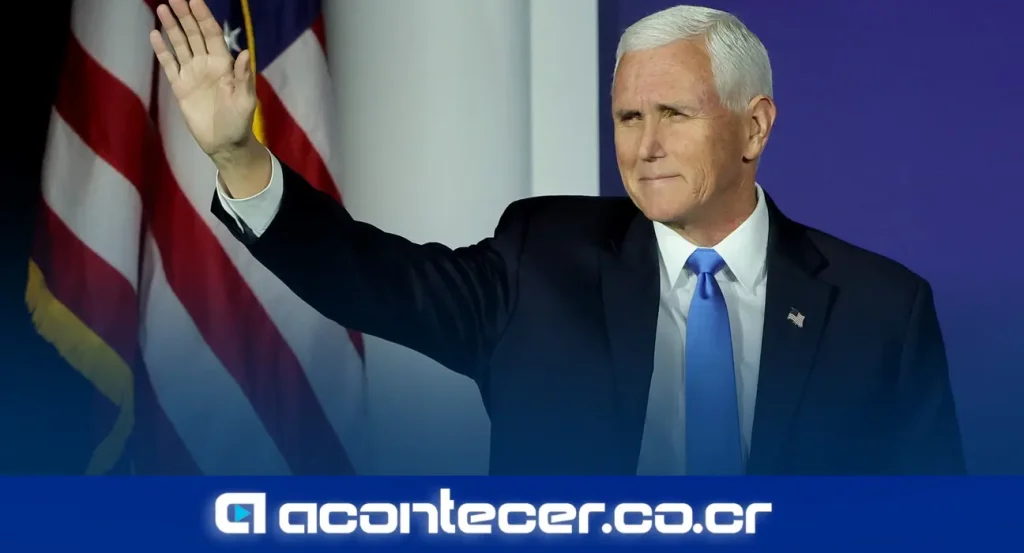 Mike Pence, exvicepresidente de Estados Unidos, durante una declaración pública sobre el acuerdo energético entre Donald Trump y Rusia