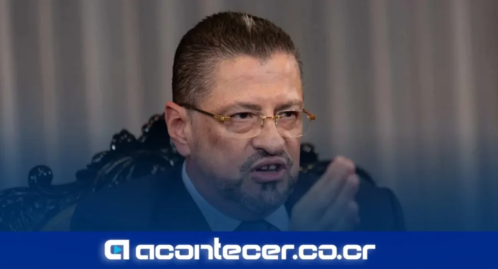 Rodrigo Chaves menciona la cárcel de estereofón durante visita al CACCO