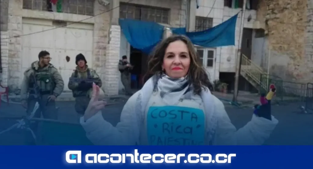 Captura de publicacion en X de la cuenta Tatiana GF con imagenes de edificios en llamas atribuidas al incendio del Ayuntamiento de Limoges en Francia
